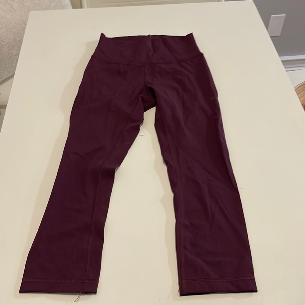 Lululemon cropped leggings
